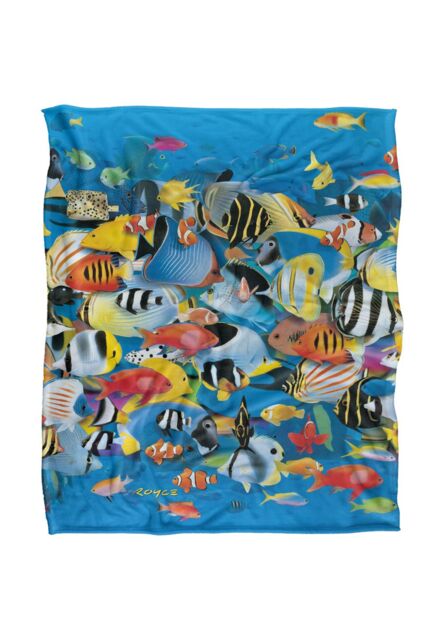 JQ Licensing Royce Mcclure Tropic Fish Day Dive Silky Touch Super Soft Throw Blanket 152 X 127 cm in White - image 1