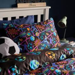 OHS Kids Comic Football Reversible Bedding Duvet Cover Set with Pillowcase - Size: Single - thumbnail 2