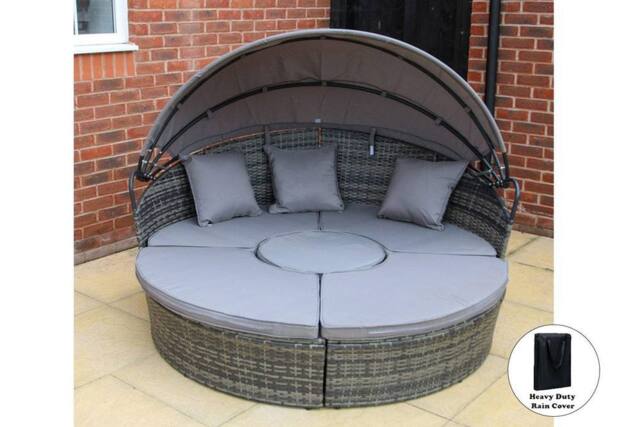 Furniture Maxi Camrose Rattan Garden Day Bed in Grey - image 1
