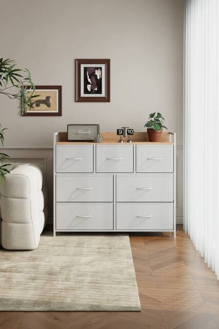 Living and Home 7-Drawer Metal Frame Storage Cabinet Chest of Drawers in White