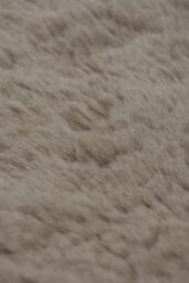 THE RUGS Luxury Soft Feel Faux Fur in Natural in Light Brown - Size: 70 cm x 90 cm - thumbnail 4
