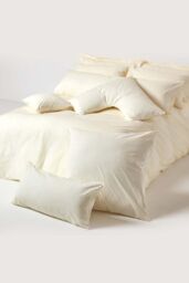 Homescapes Continental Egyptian Cotton Pillowcase 200 TC, 60 x 60 cm in Cream - thumbnail 4