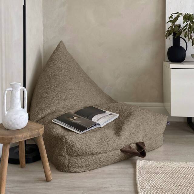 rucomfy Beanbags rucomfy Indoor Large Bean Bag Lounger - Snug Humbug for Adults in Beige - image 1