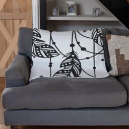 Benjamin Tate Design Hand Drawn Bohemian Chic Style Blanket in Natural - Size: 120 cm x 150 cm - thumbnail 2
