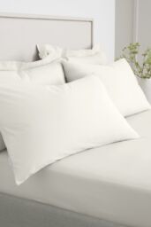 Bianca '200 Thread Count Cotton Percale' Standard Pillowcase Pair in Cream - thumbnail 1