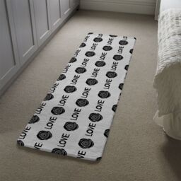 Benjamin Tate Design Rose & Love Print Runner Rug in Natural - Size: 67 cm x 230 cm - thumbnail 4