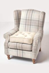 Homescapes Faux Suede Armchair Booster Cushion in Cream - Size: 50 cm x 50 cm - thumbnail 7