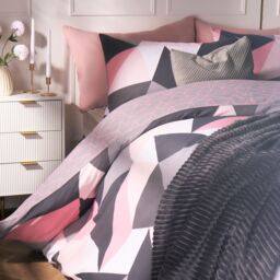 OHS Shapes Duvet Cover with Pillow Case Bedding Set in Light Pink - Size: Double - thumbnail 3