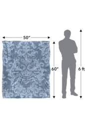 Netflix Bridgerton Bee Mask Damask Pattern Soft Throw Blanket 152 X 127 Cm - thumbnail 5