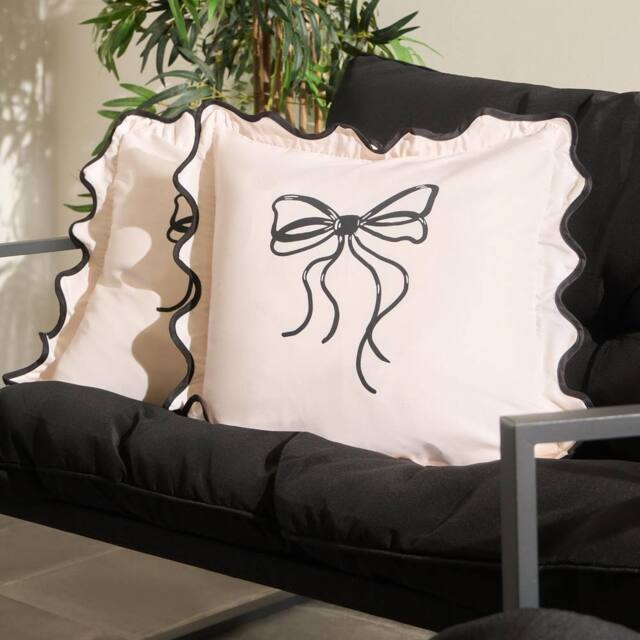 OHS 2 x Bow Frill Garden Cushion Covers Outdoor Water Resistant in Cream - Size: 45 cm x 45 cm - image 1