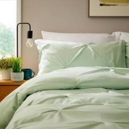 New Edge Blinds Pintuck Duvet Set in Light Green - Size: King - thumbnail 2