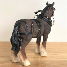 Animal Crackers Medium Bay Shire Cart Heavy Horse In Harness Figurine, Gift Boxed - thumbnail 5