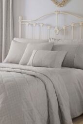 Dreams & Drapes 'Rosana' Luxury Damask Filled Bedroom Cushion in Silver - Size: 43 cm x 43 cm - thumbnail 3