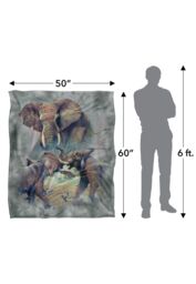 JQ Licensing Jmm-Jp Elephants Fighting Silky Touch Super Soft Throw Blanket 152 X 127 cm in White - thumbnail 5