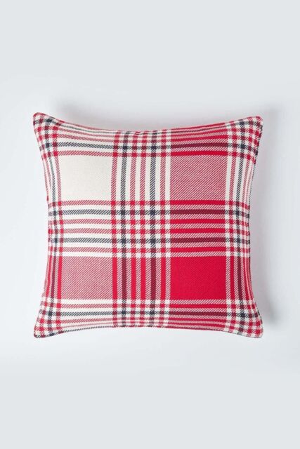 Homescapes Tartan Pattern Cushion Cover in Red - Size: 45 cm x 45 cm - image 1