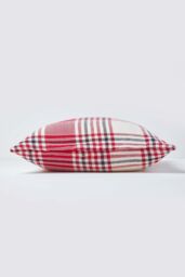 Homescapes Tartan Pattern Cushion Cover in Red - Size: 45 cm x 45 cm - thumbnail 2