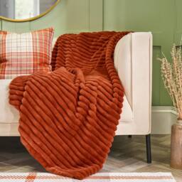 OHS Ribbed Faux Fur Throw Super Soft Fluffy Thick Fleece Bed Blanket in Burnt Orange - Size: 125 cm x 150 cm - thumbnail 2