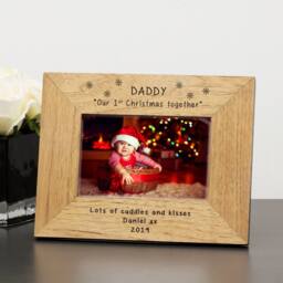Uniqueful Personalised Daddy Our 1st Christmas Together Wood Picture Frame 6x4 in Beige - Size: 1 Pack - thumbnail 3