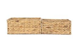 Red Hamper Water Hyacinth Set of 2 Shallow Water Hyacinth Storage Basket in Brown - thumbnail 4
