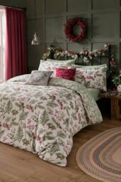 Dreams & Drapes 'Winter Sprigs' Watercolour Print 100% Brushed Cotton Duvet Cover Set in Green - Size: Single - thumbnail 5