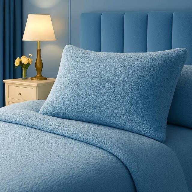 Homes-Linen Teddy Bear Plush Fleece Pillowcase Pair Warm & Cosy in Blue - Size: Standard Pillow Case - image 1