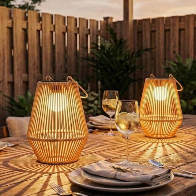 OUTSUNNY Rattan Hanging Solar Lights Outdoor Garden Lantern Set of 2, Brown