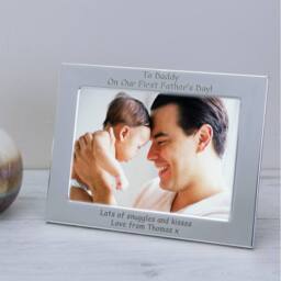 Uniqueful Personalised Dad Fathers Day Silver Plated 7x5 Picture Frame - Size: 1 Pack - thumbnail 3