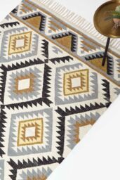 Homescapes Agra Handwoven Diamond Pattern Kilim Wool Rug - Size: 120 cm x 170 cm - thumbnail 1
