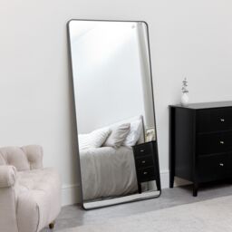 Melody Maison Large Black Curved Framed Wall / Leaner Mirror 160cm X 80cm - Size: 160 cm X 80 cm - thumbnail 3