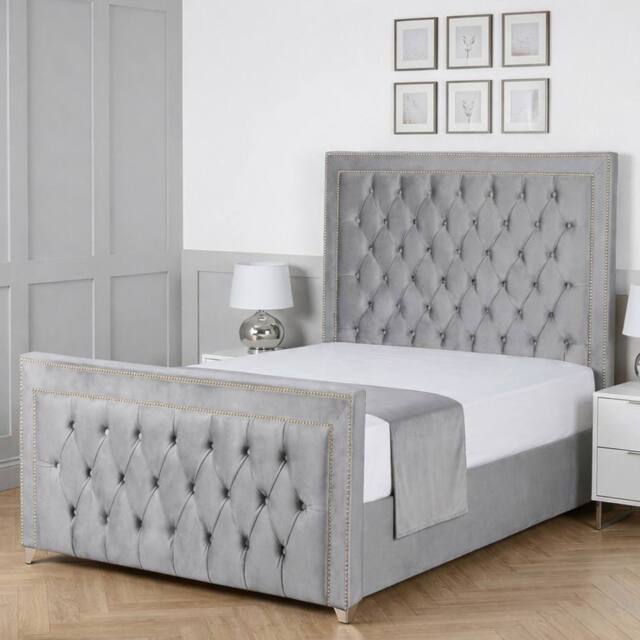 Living Comfort Bedz Metro Plush Velvet Upholstered Bed Slatted Base with 48Inch Headboard in Silver - Size: Double - image 1