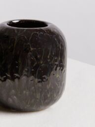 Orsina Blue Indoor Planter, Stoneware Flower Pot with Earthy Elegance, Dark Blue Plant Pot for Contemporary Decors - thumbnail 4