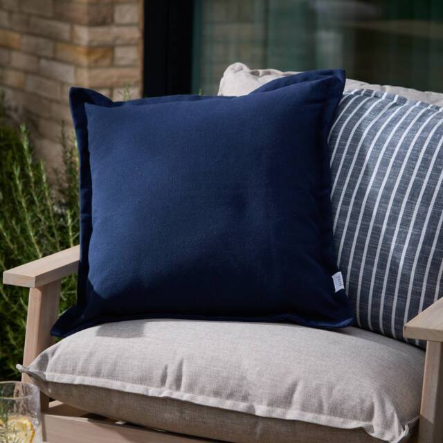 Yard Holmfirth Canvas 100% Cotton Outdoor Cushion in Navy - Size: 45 cm x 45 cm - image 1