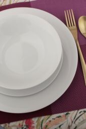 Glim & Glam Dinner Set 12 Piece Porcelain Dinnerware in White - thumbnail 4