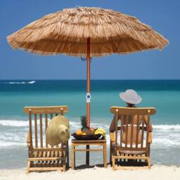 Costway Hawaiian Thatched Umbrella Patio Beach Umbrella w/ Tilt Carrying Bag in Natural - thumbnail 4