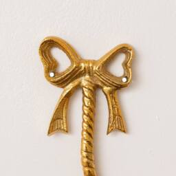 Melody Maison Gold Metal Bow Shaped Wall Mounted Toilet Roll Holder - Size: 60 cm x 100 cm - thumbnail 2
