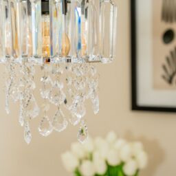 ValueLights Mabel Clear Drum Ceiling Pendant Droplet Light Lamp Shade & 10w LED in Silver - thumbnail 4