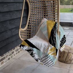 Benjamin Tate Design Geometric Shapes & Brush Strokes Blanket in Natural - Size: 120 cm x 150 cm - thumbnail 4