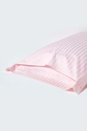 Homescapes Egyptian Cotton Satin Stripe Oxford Pillowcase 330 TC in Pink - thumbnail 3