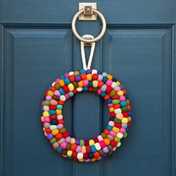Paper High Felt Multicoloured Wreath - thumbnail 1