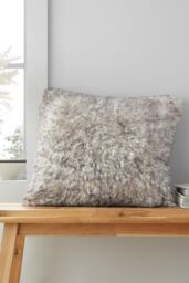 Catherine Lansfield 'Arctic Fox' Cosy Faux Fur Cushion in Grey - Size: 45 cm x 45 cm - thumbnail 1