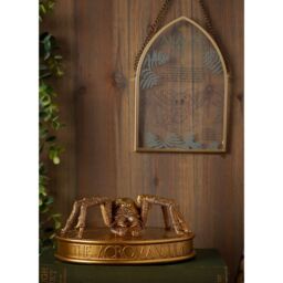 Warner Bros Harry Potter Herbology Figurine - Aragog in Gold - thumbnail 5