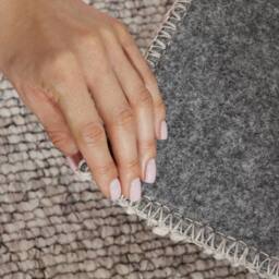 THE RUGS Rocco Flatweave Washable Plain Extra Large Living Room Rug & Runner in Cream - Size: 240 cm x 340 cm - thumbnail 5