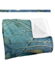 JQ Licensing Tangled Crappie Fishing Silky Touch Super Soft Throw Blanket 152 X 127 cm in White - thumbnail 3