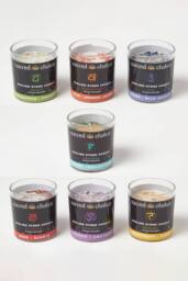 Homescapes Chakra candles gift set with healing crystals - set of 7 in Black - Size: 7 Pack - thumbnail 1