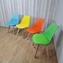 KOSY KOALA Dining Table & 4 Chairs Modern Grey Round Table With 4 Mix Plastic Chairs Dining Room Furniture in Brown - thumbnail 6