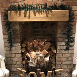 Samuel Alexander 2.7m Premier Decorations Woodland Pine PVC Christmas Garland in Green - thumbnail 3