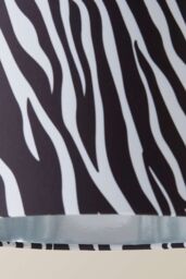 ValueLights Oasis Zebra Print Fabric with Metallic Chrome Inner Drum Lamp Shade & LED Bulb - thumbnail 5