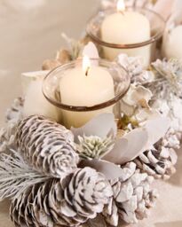 Dibor Set of 2 Wild Wonderland Trio Xmas Table Decoration Centrepiece Christmas Décor Candle Holders 37cm in White - Size: 2 Pack - thumbnail 4