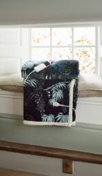 Deyongs Peacocks Teal Sherpa Fleece Low Energy Heated Throw 140x180cm - 1846 - Size: 140 cm x 180 cm