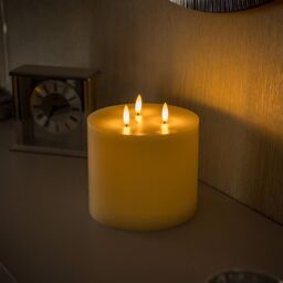 ValueLights LED Flickering Flameless Real Wax Candle Ivory Light Decoration - thumbnail 2